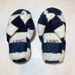 Aeropostale flip flop slippers